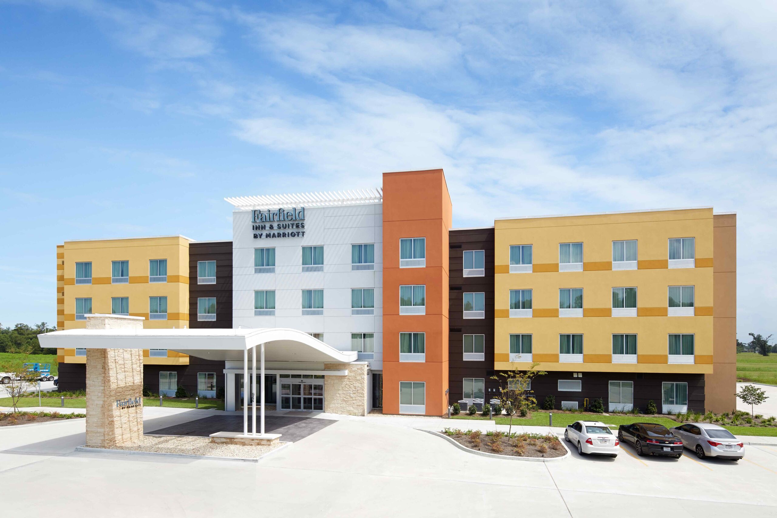 Fairfield Inn and Suites by Marriot
